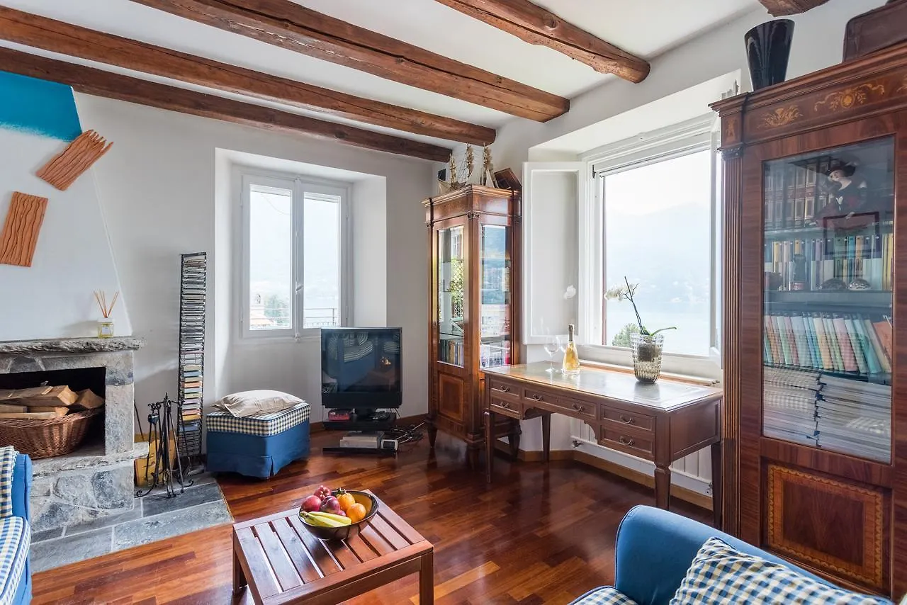 Carate UrioUna Terrazza Da Sogno By Rent All Como公寓